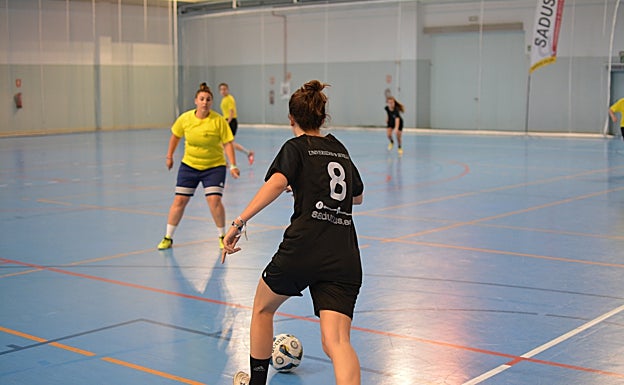 El SADUS abre las inscripciones para los cursos de abonados