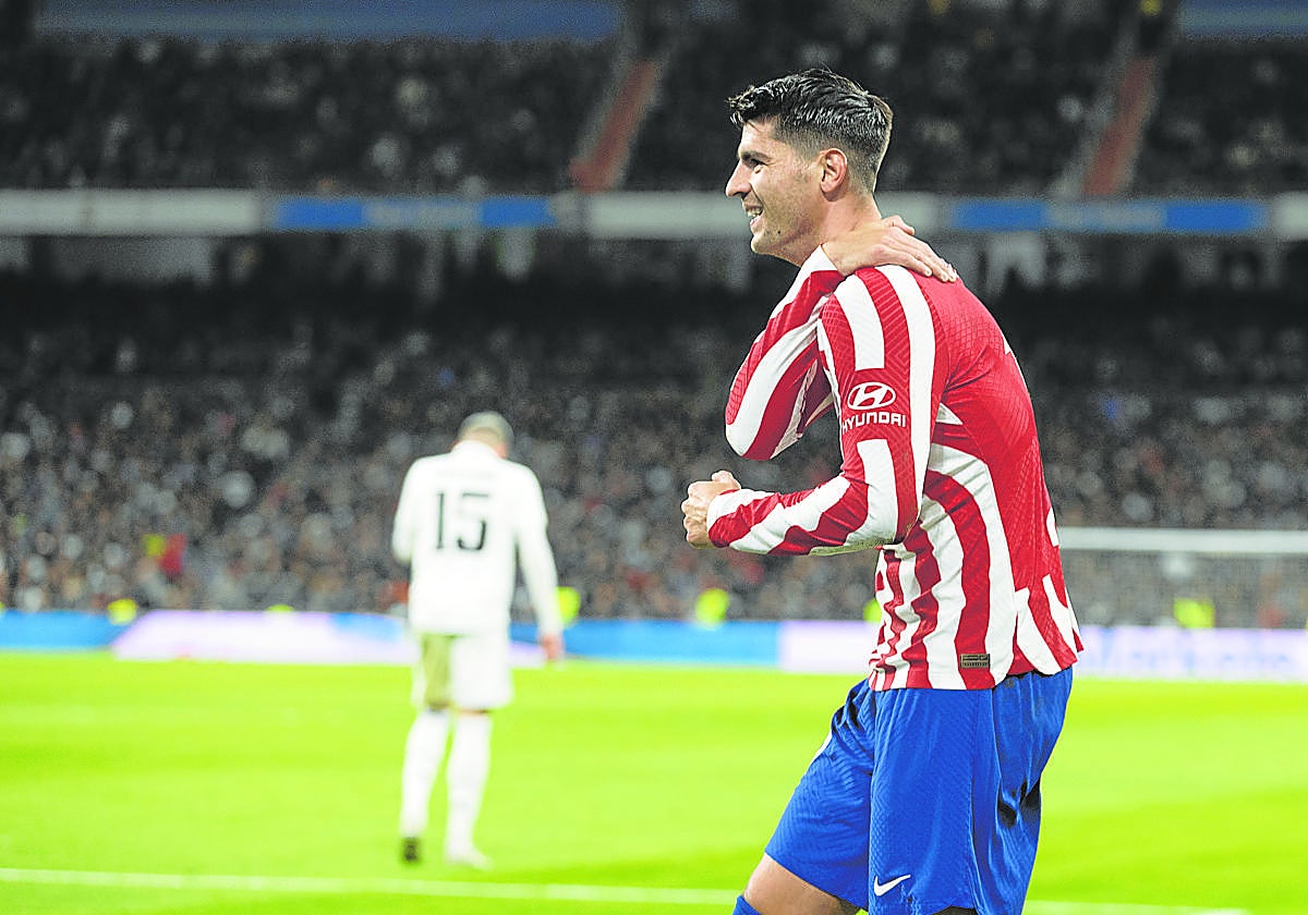 Morata se tapa la primera letra de su apellido