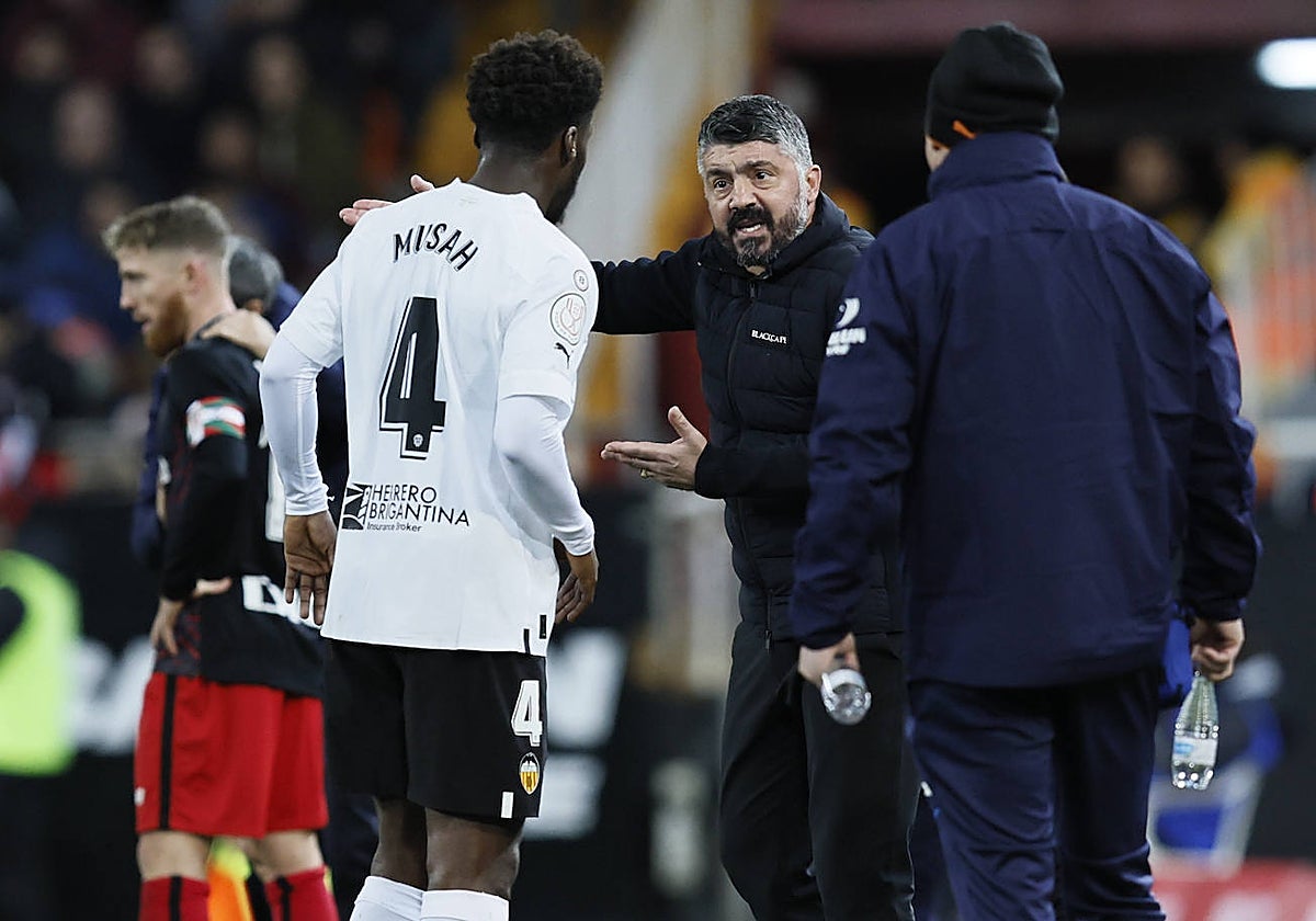 Gattuso, durante un partido con el Valencia