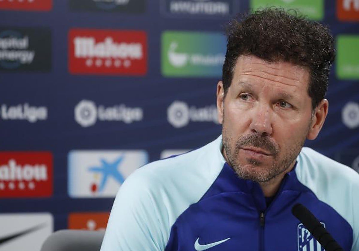 El entrenador del Atlético de Madrid durante la rueda de prensa de esta mañana