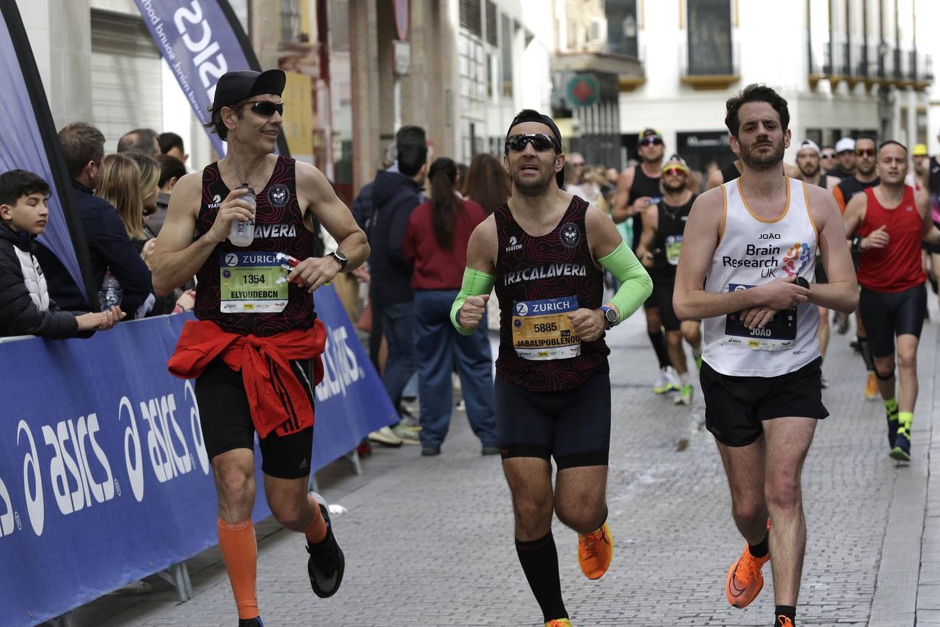 Participantes en el Zurich Maratón de Sevilla 2023