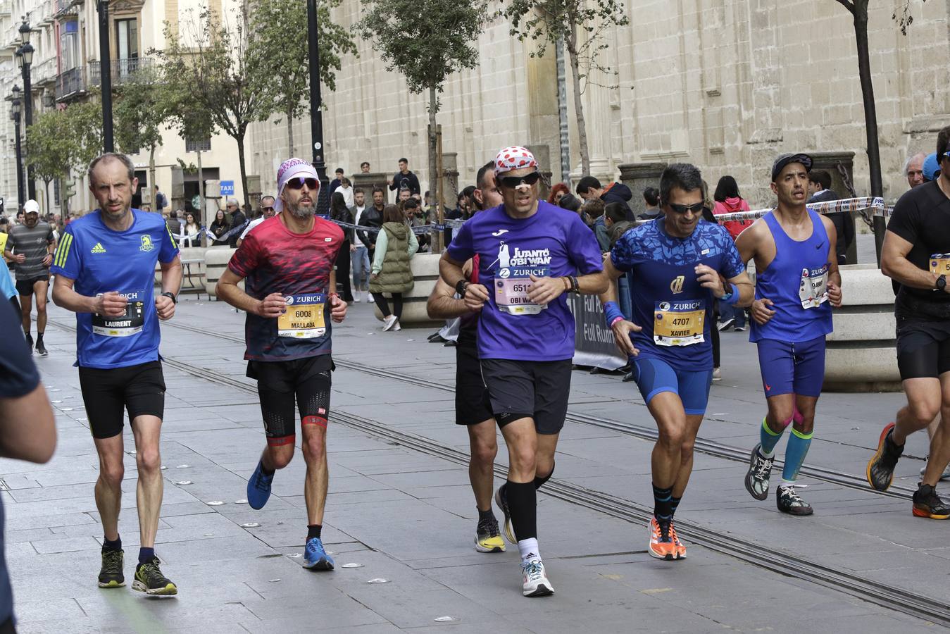 Participantes en el Zurich Maratón de Sevilla 2023