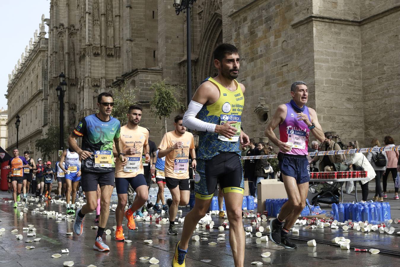 Participantes en el Zurich Maratón de Sevilla 2023