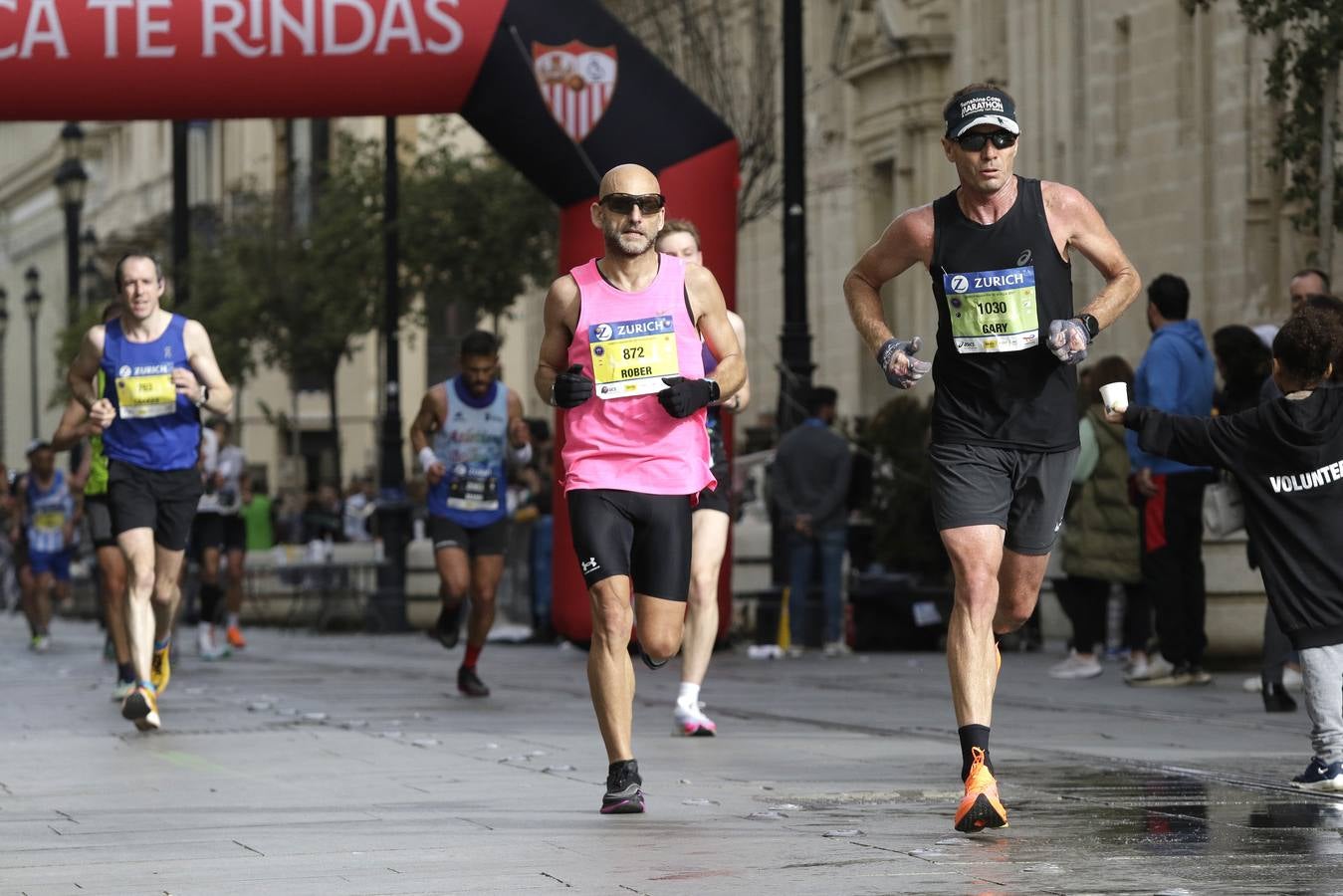 Participantes en el Zurich Maratón de Sevilla 2023