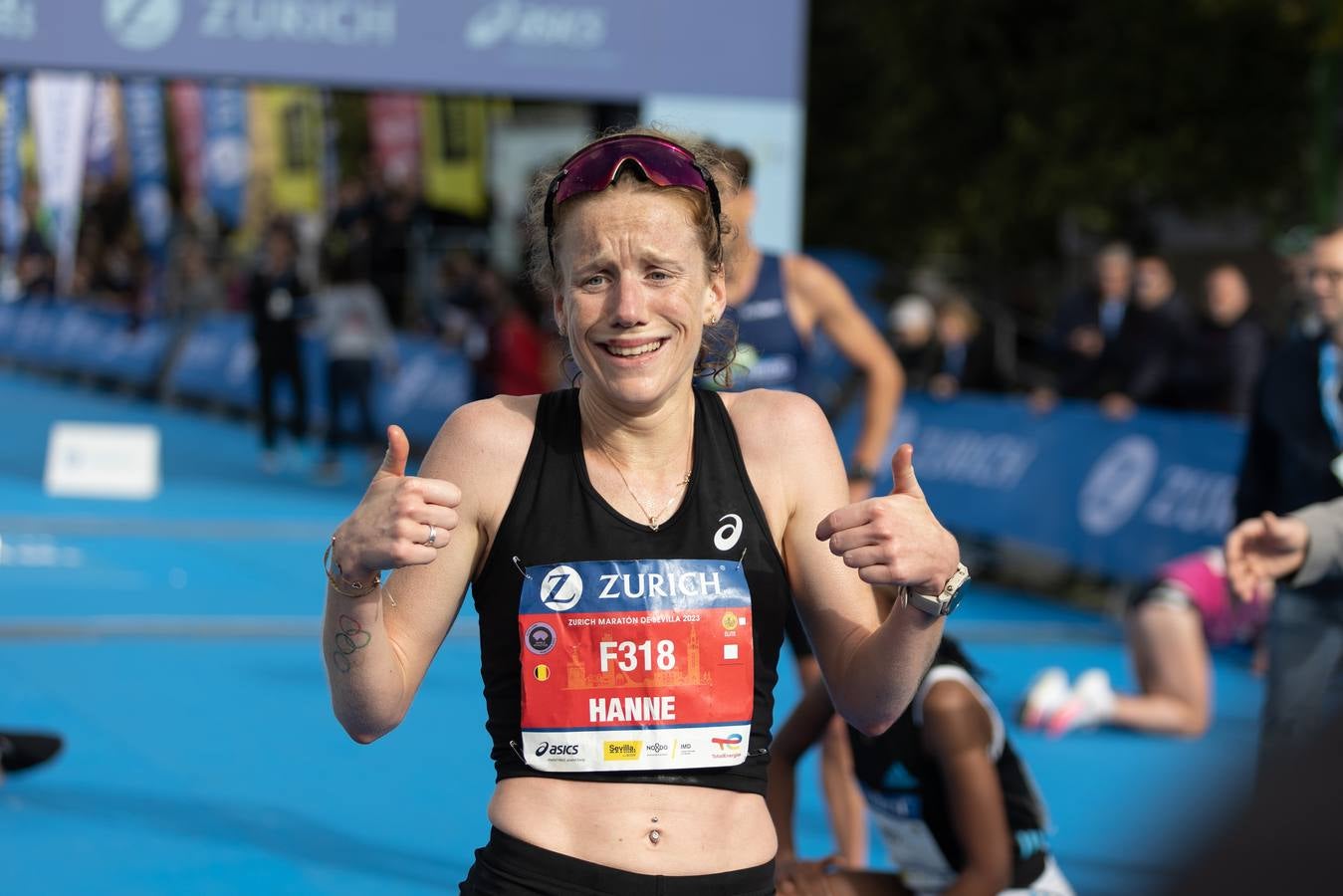 Diferentes momentos del Zurich Maratón de Sevilla 2023
