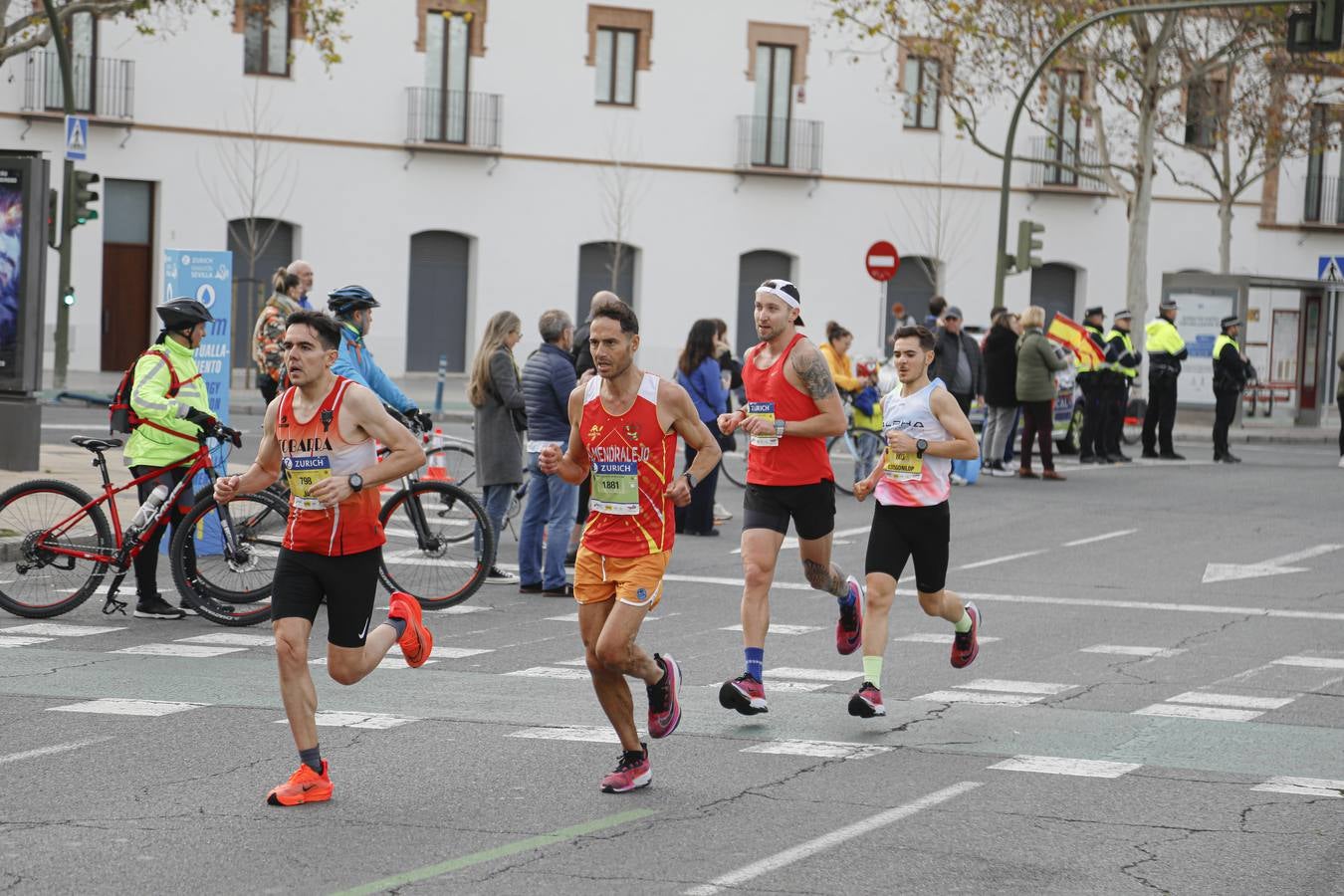Participantes en el Maratón de Sevilla 2023