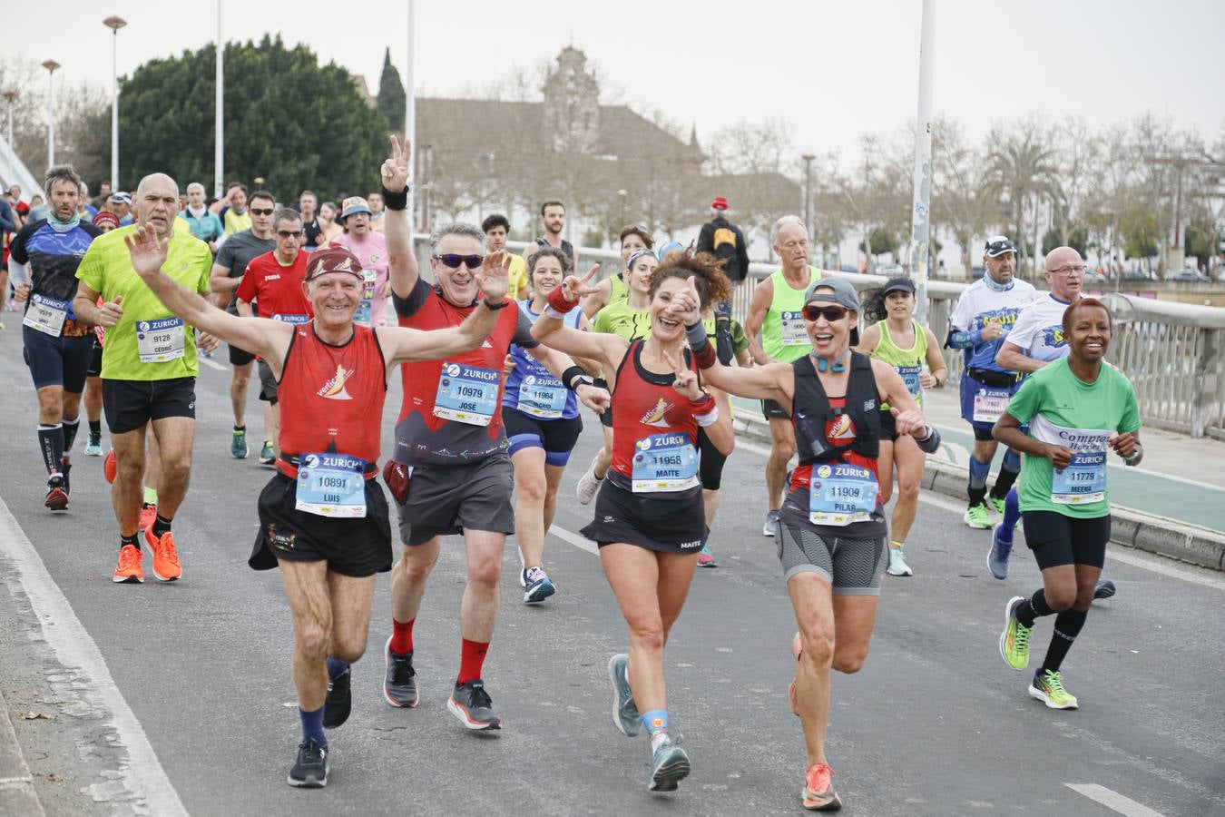Participantes en el Maratón Sevilla 2023