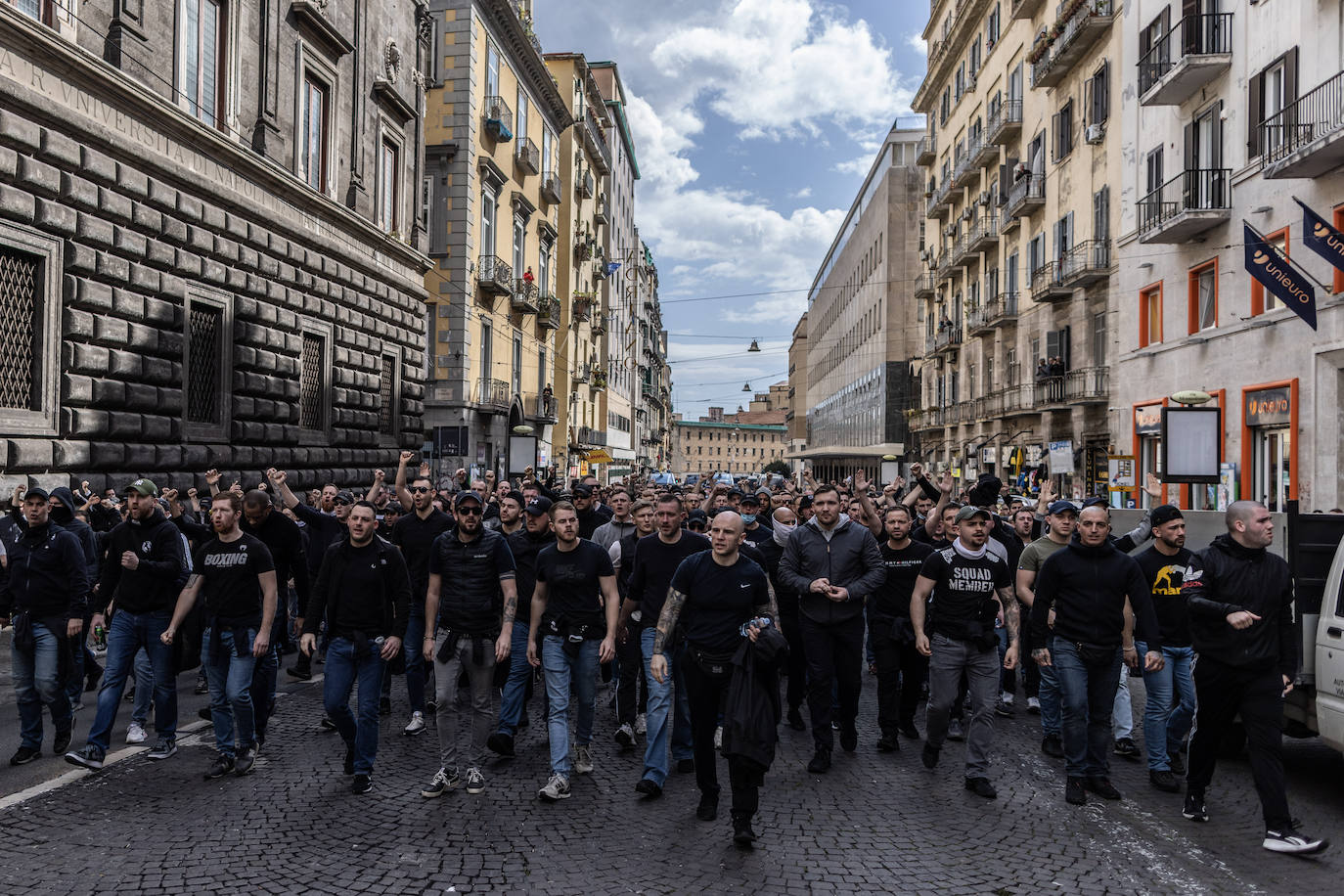 Graves incidentes en la previa del Nápoles - Eintracht