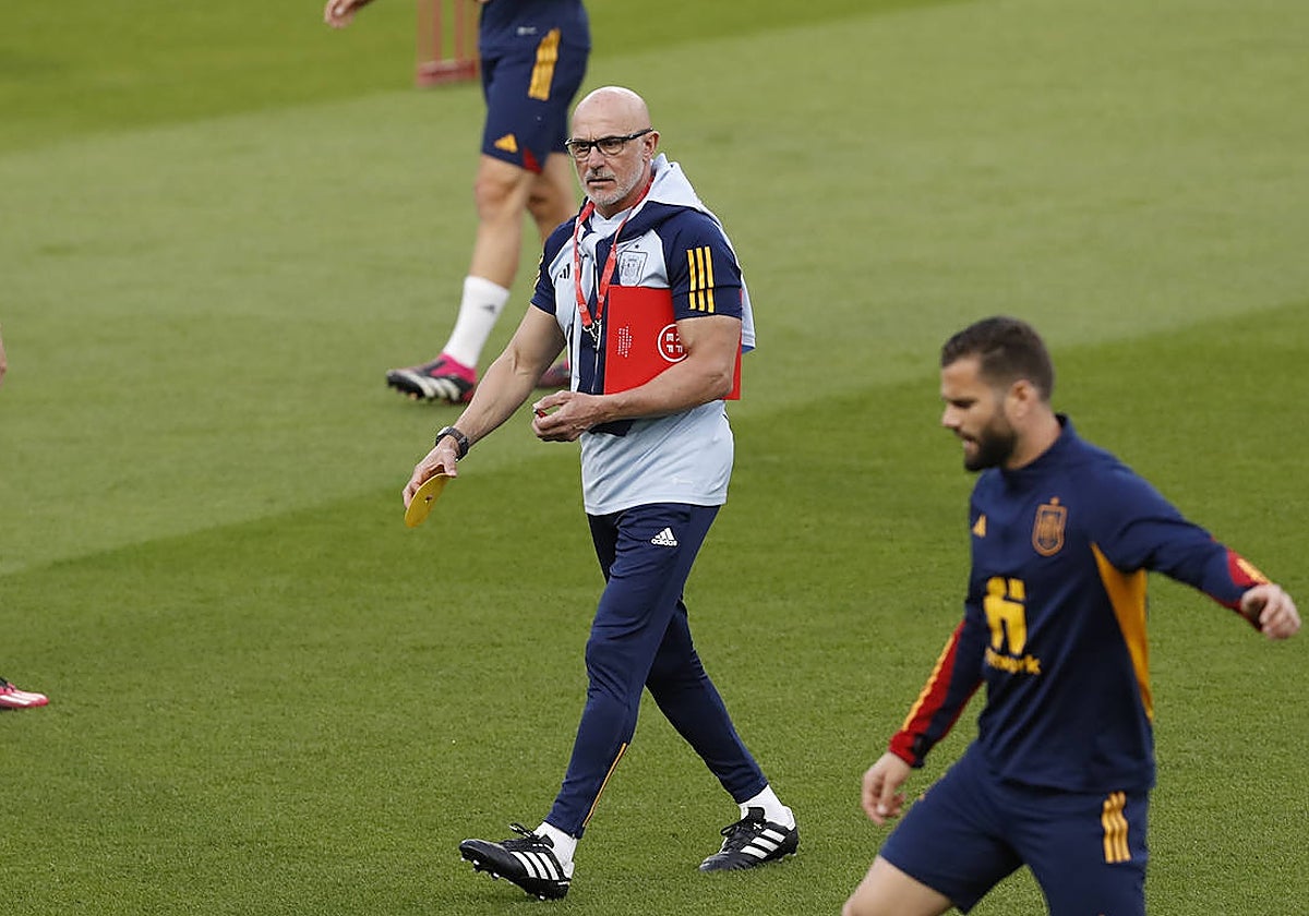 De la Fuente, durante un entrenamiento de la selección española