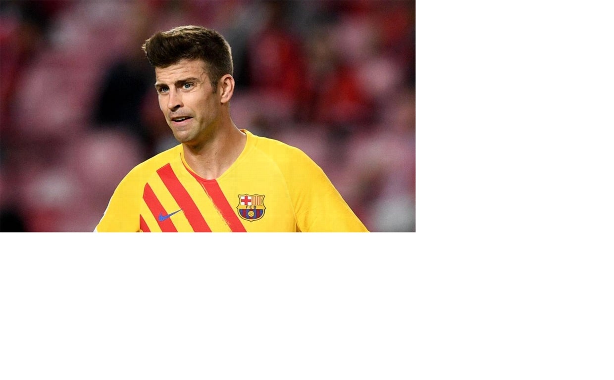 Piqué rompe a llorar durante su despedida