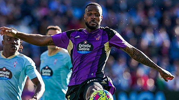 Larin, ante el Celta de Vigo