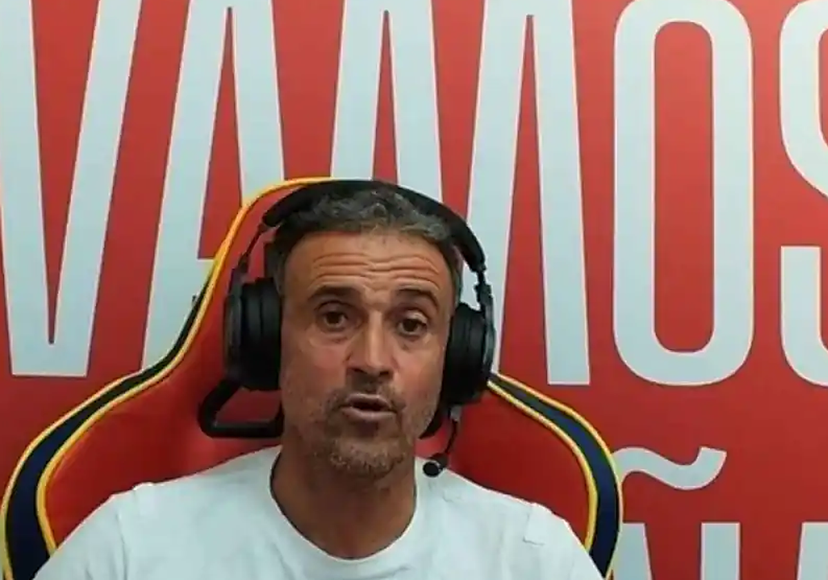 Luis Enrique, en uno de sus streamings durante el Mundial