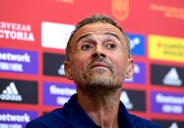 El viaje relámpago de Luis Enrique a Londres para negociar con el Chelsea