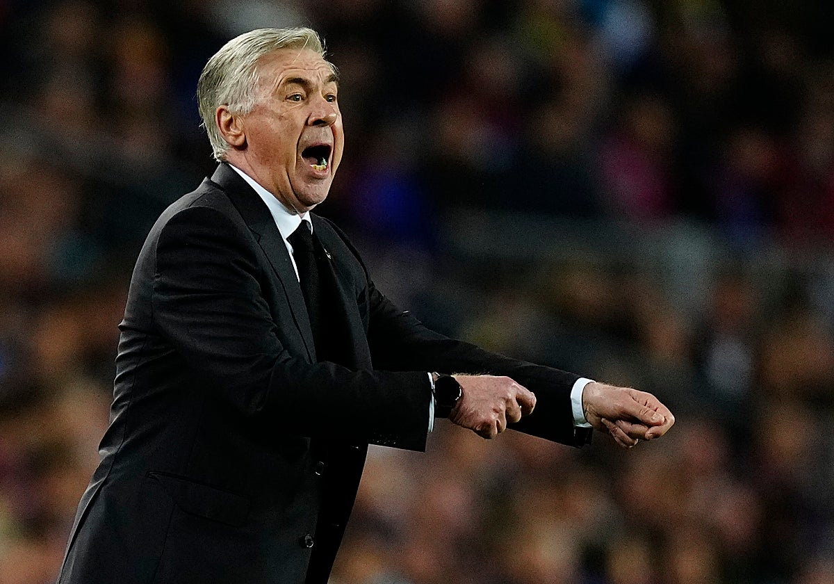 Benzema pulsa el interruptor y Ancelotti enciende la caldera