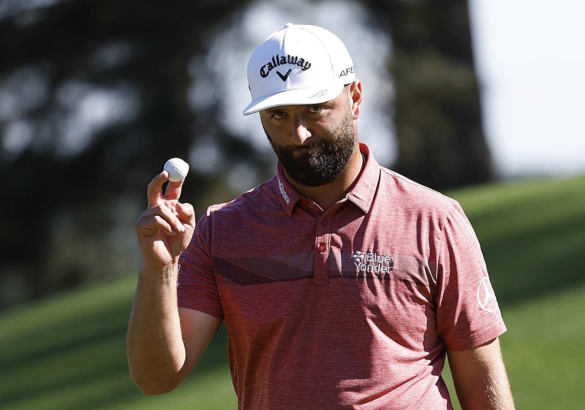 Jon Rahm, durante el último hoyo del Masters de Augusta
