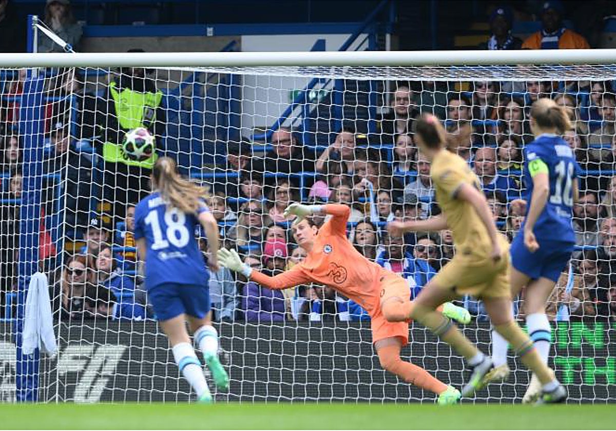 Momento en el que Hansen bate a Berger