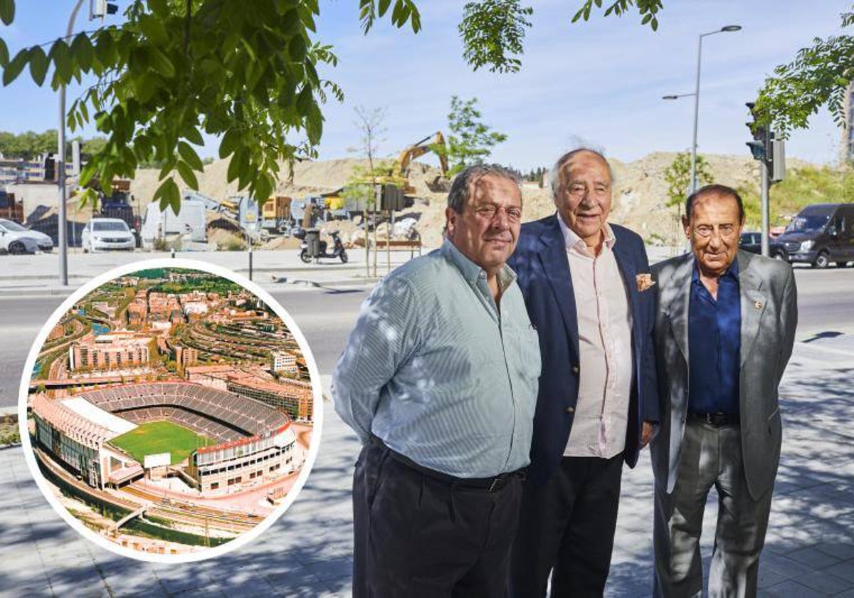 José Luis Acha, Vicente Calderón y Salvador Santos Campano, en el paseo de los Melancólicos de Madrid, delante de donde se levantaba el estadio Vicente Calderón.