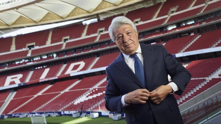 Enrique Cerezo:  «Si hay alguna persona interesada en comprar el Atlético, se le escuchará»