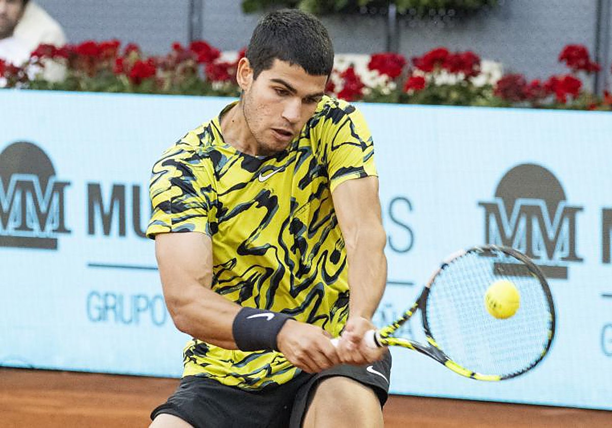 Carlos Alcaraz, en su partido ante Dimitrov