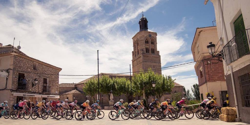 Marianne Vos logra una gigantesca victoria en la Vuelta femenina