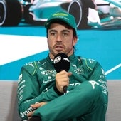 Fernando Alonso se salta las normas de la F1 para reivindicar el español