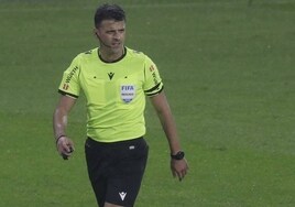 Gil Manzano dirigirá la ida de semifinales del derbi milanés