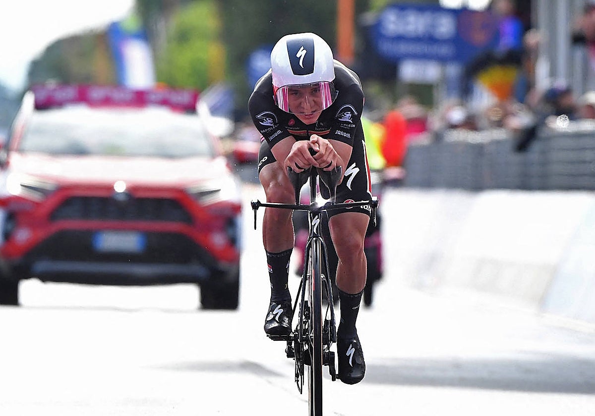 Evenepoel, durante la novena etapa del Giro