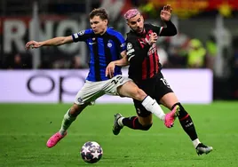 El Milan, a por una remontada imposible bajo la mirada fiscalizadora de sus ultras