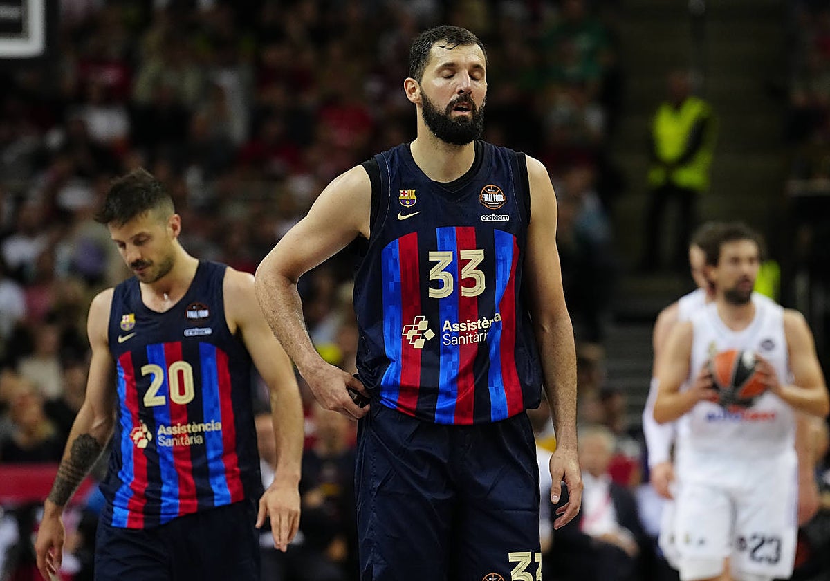 Mirotic y Laporvittola, desolados en los últimos momentos del Barcelona-Madrid