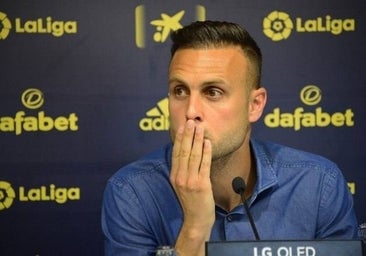 Los insultos a Vinicius en Mestalla reabren la herida entre Cala y Diakhaby: «El tiempo pone a cada payaso en su sitio»