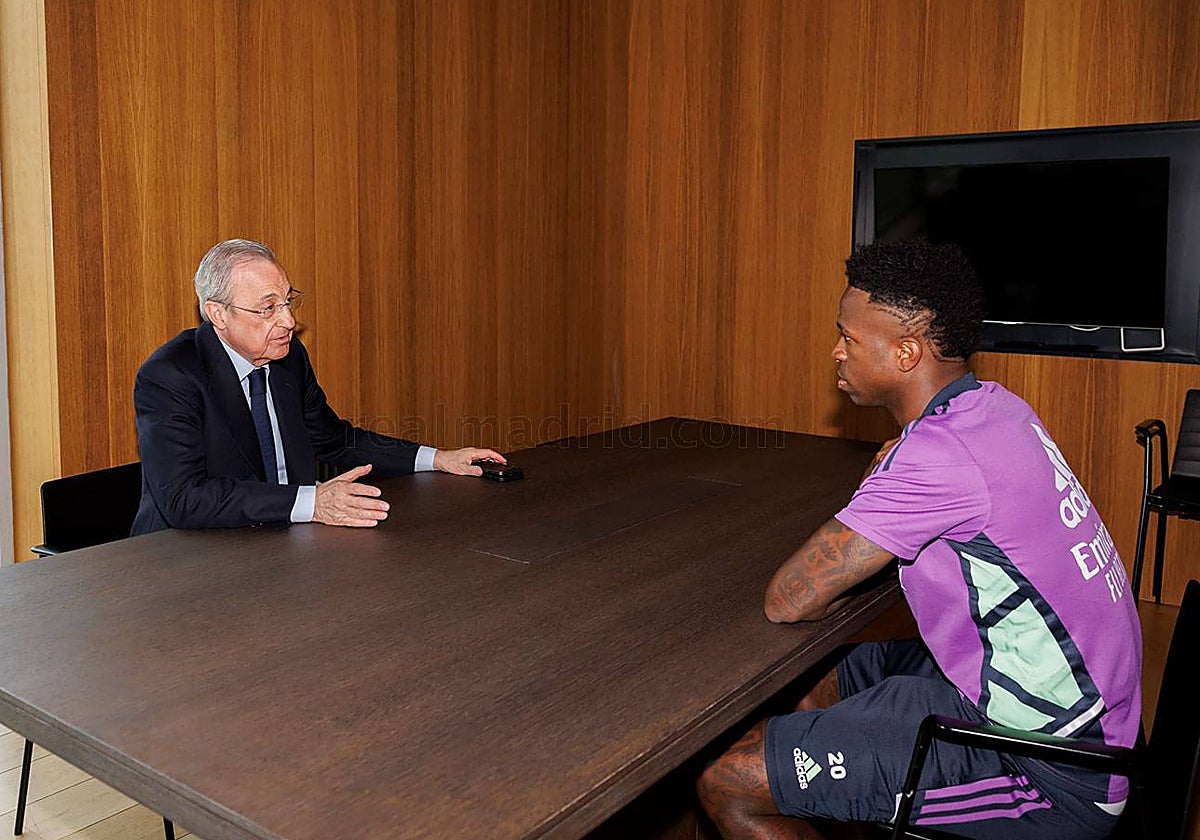 Florentino y Vinicius, durante su encuentro en Valdebebas