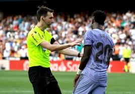 Mediapro se desmarca del error con el vídeo en la sala VOR del Valencia-Real Madrid y señala a los árbitros