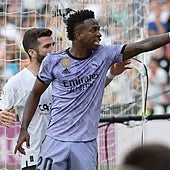 Competición cierra parcialmente Mestalla durante cinco partidos y deja sin efecto la expulsión de Vinicius