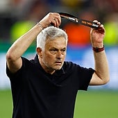 Altivo y desafiante por naturaleza: Mourinho prolonga su historial de desplantes en la final de la Europa League contra el Sevilla
