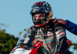 Muere el piloto Raül Torras en la TT Isla de Man, la carrera de motos más peligrosa del mundo