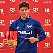 Oficial: Fran García ficha por el Madrid hasta 2027