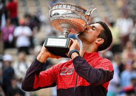 Djokovic gana su tercer Roland Garros y se instala en la exclusividad: 23 Grand Slam