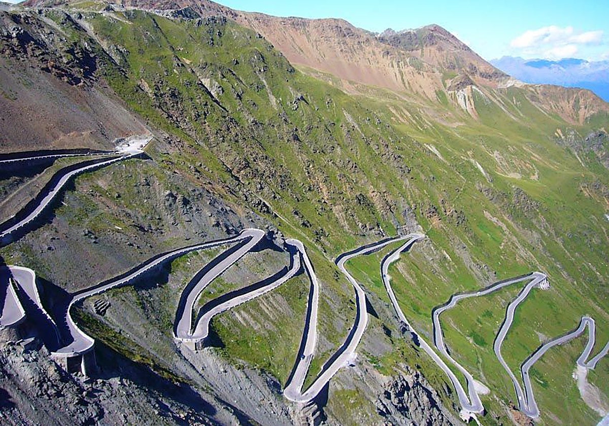 El difícil puerto de El Stevio