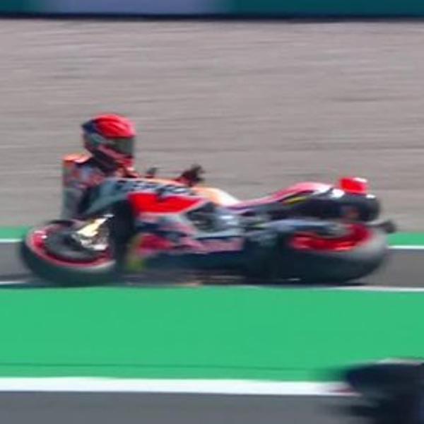 Márquez se desespera: suma una nueva caída en los segundos libres en Assen