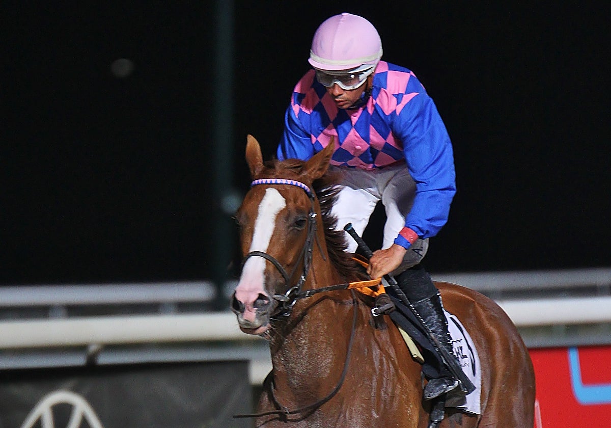 Desimone, con Armando Olivas, ganadores del Premio Tuvalu