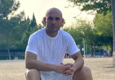 Luis Ortiz, el incombustible de la Tercera división: 47 años, tres hijos, un trabajo de madrugada y 23 campañas en la categoría