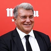 El silencio de Xavi, el ictus de Laporta y el cementerio de elefantes