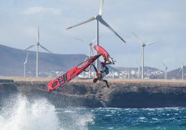 Daida Ruano se retira del windsurf con victoria en el Mundial de Pozo Izquierdo