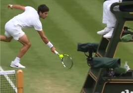 El increíble 'passing' de Alcaraz que dejo con la boca abierta al público de Wimbledon