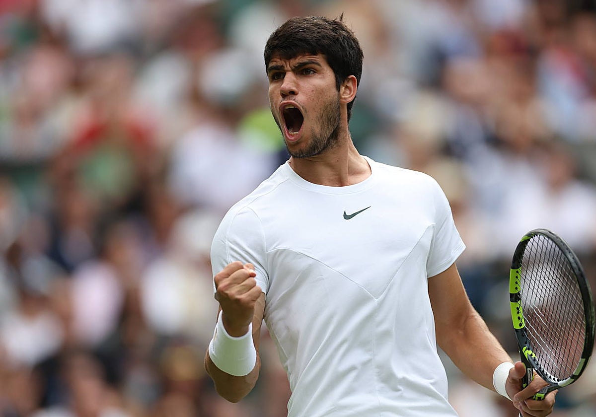 Carlos Alcaraz celebra el pase a la semifinal ante Rune