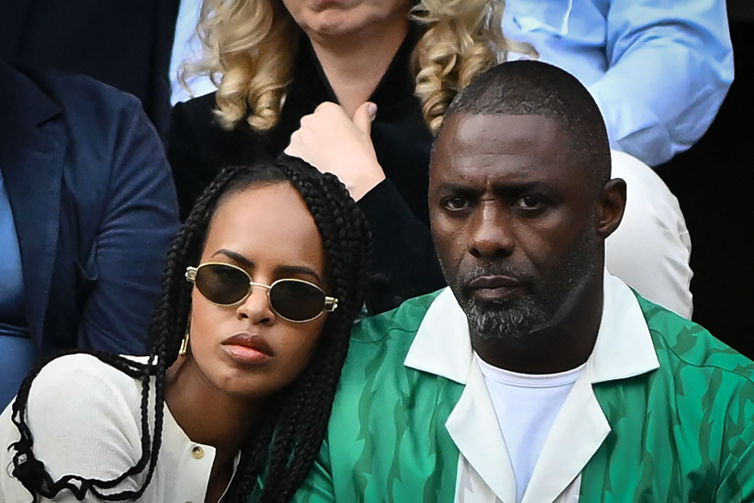 El actor Idris Idris Elba junto a su mujer en la final de Wimbledon. 