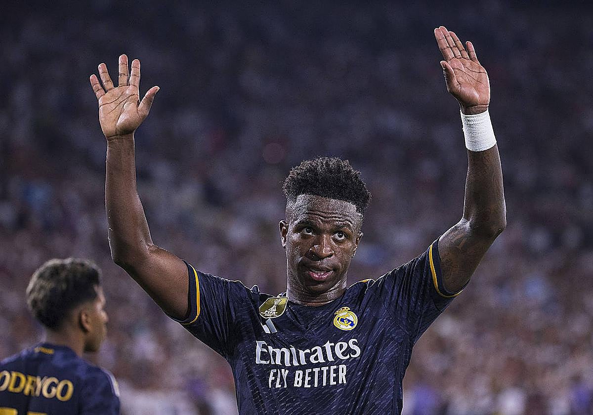 Vinícius celebra su gol ante el Milan