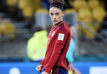 Esther González: «Salir de casa con 16 años ahora no lo haría, pero fue lo mejor que me podía pasar»