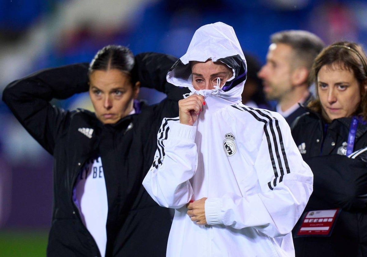 Las lágrimas de Esther tras perder ante el Atlético la final de Copa del Rey en la que calentó pero no jugó