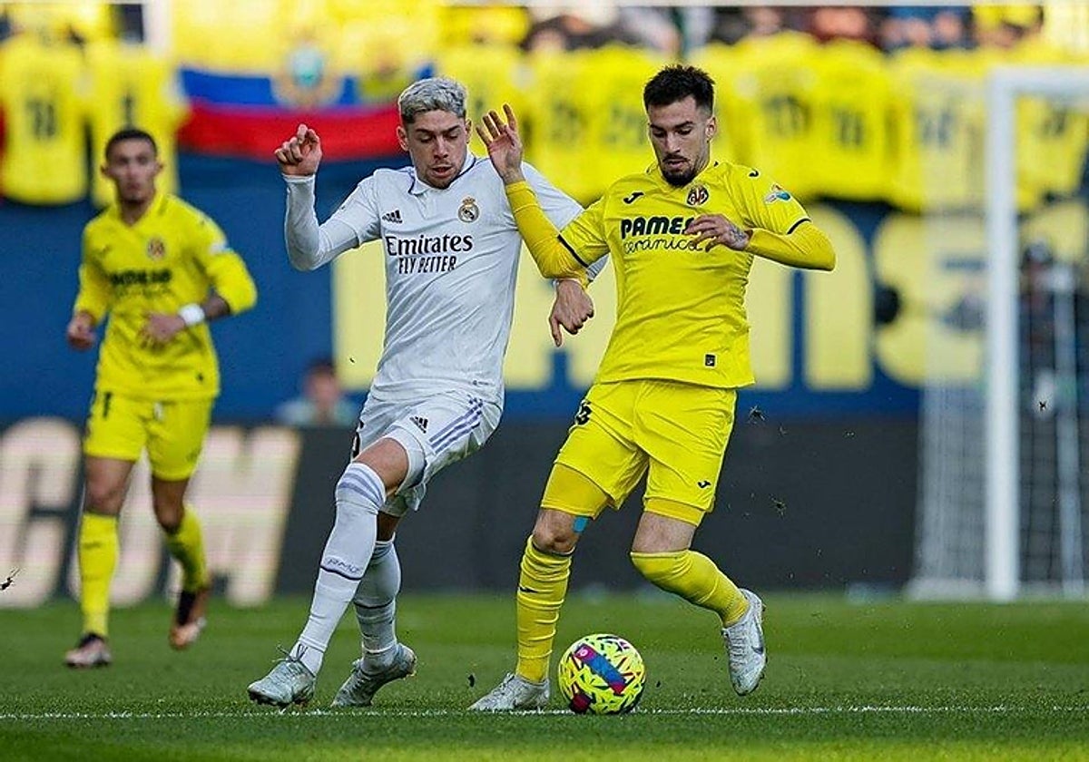 Valverde y Baena, durante un Villarreal - Real Madrid